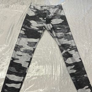 Worn once terez camouflage kids leggings size large